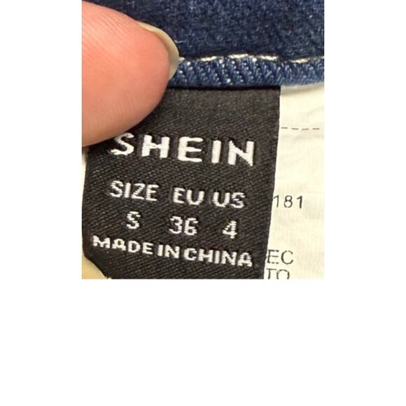 Shein Women's Paperbag Denim Shorts Drawstring Blue Jean‎ Size Small - Picture 4 of 5